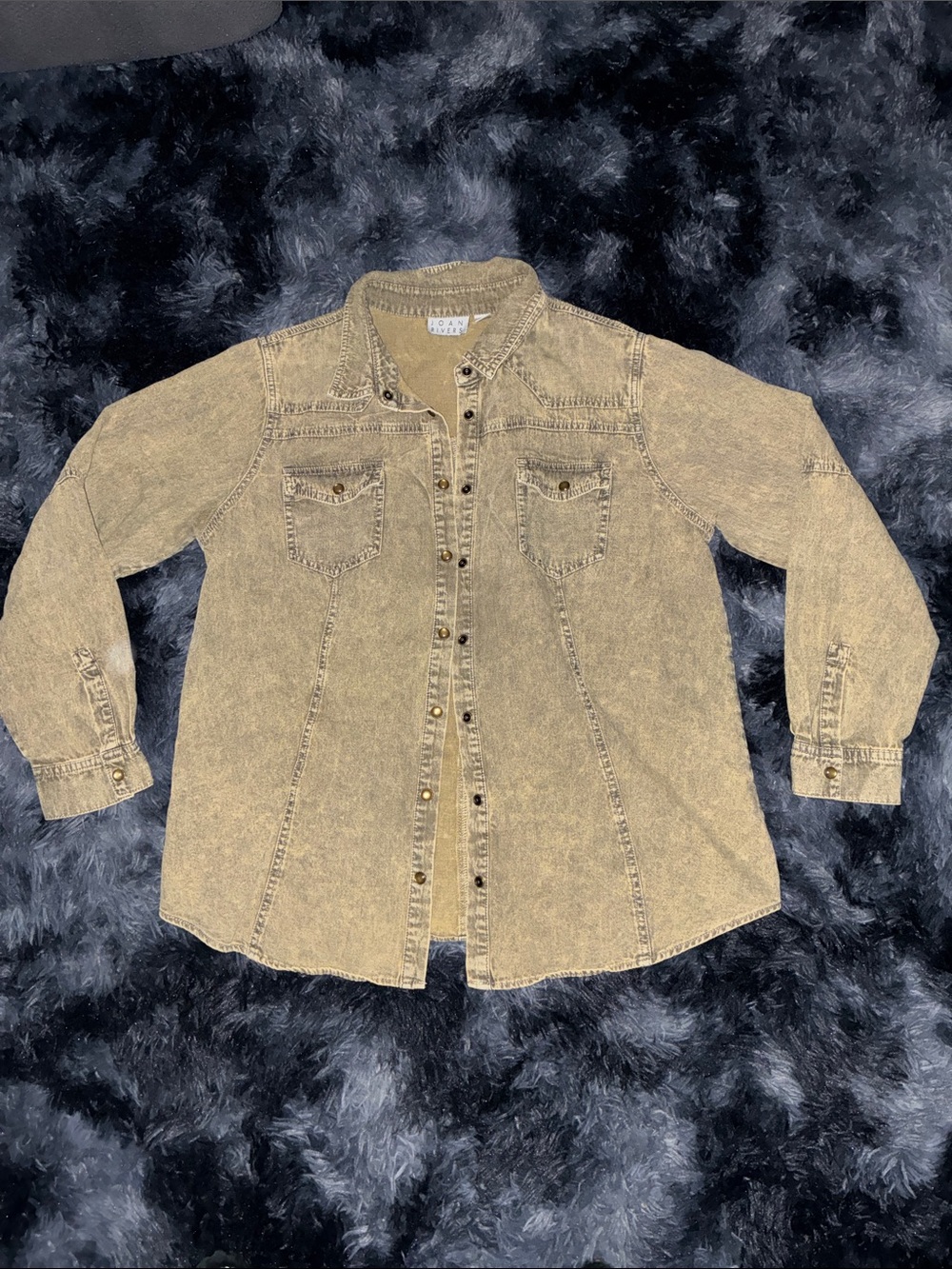 Joan Rivers women’s Light yellow green Button-Up snap Shirt size M fall western